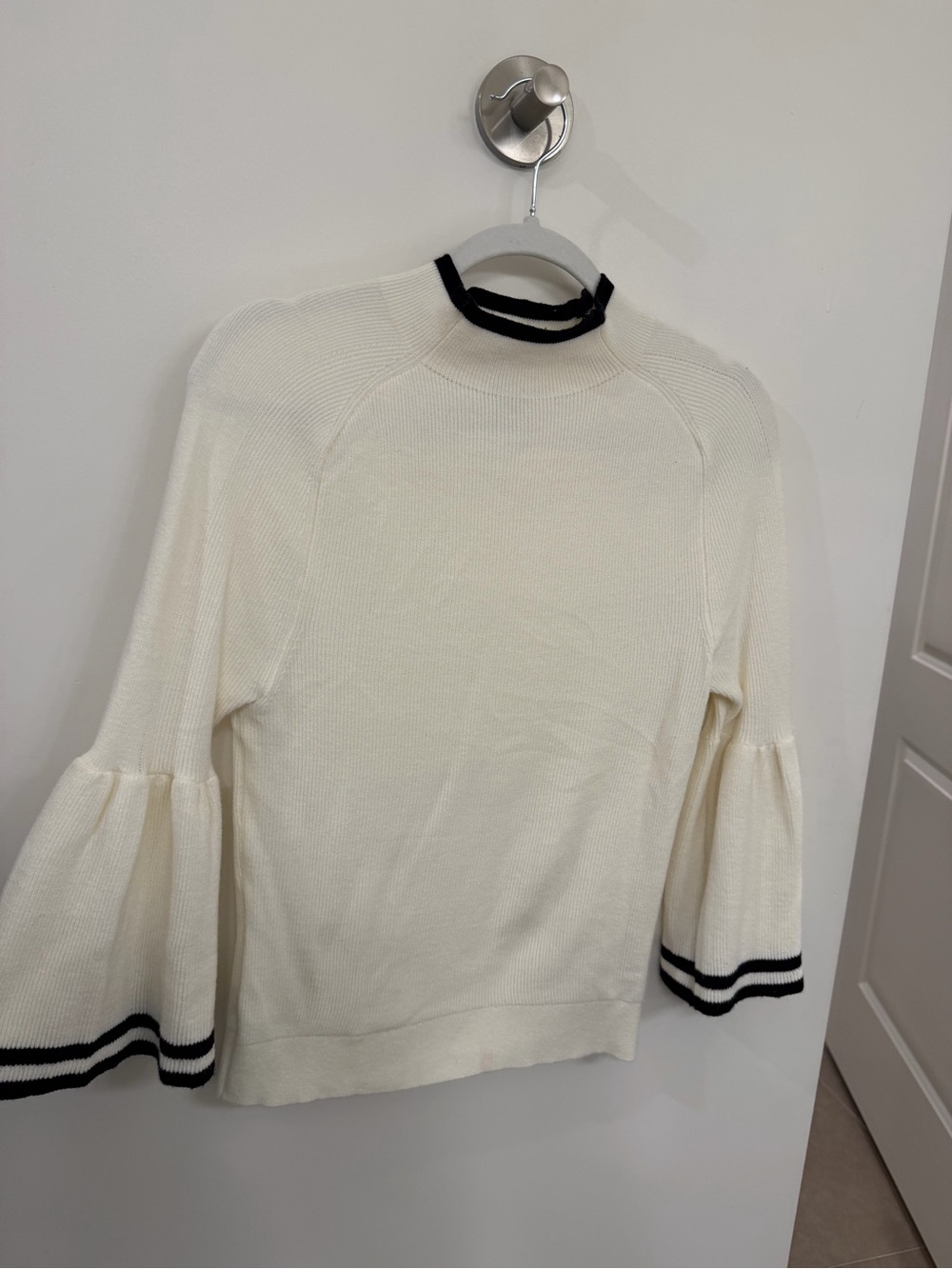 Anthropologie - Maeve - Cream Bell-Sleeve Knit Top with Black Trim